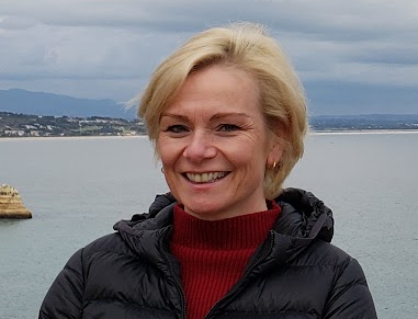 Carolyne Best Headshot